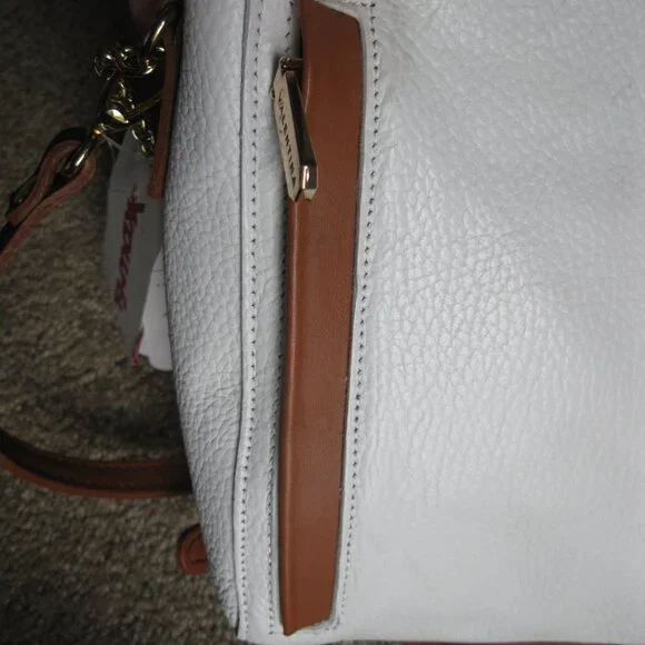 Valentina peeble white leather X-body bag w/ brown leather trim NWT Spring wear - Picture 15 of 15